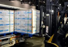 COVID-19: llegaron al país más de 870 mil vacunas de Sinopharm y se aguardan para el miércoles otras 800 mil