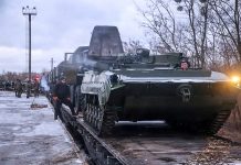 Rusia retira tropas de la frontera con Ucrania, mientras la diplomacia puja para destrabar el conflicto