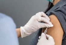 Kicillof anunció la vacunación libre de dosis de refuerzo para personas mayores de 30 años