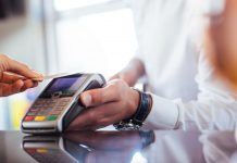Frente a la suba de los precios, los bancos duplican el límite diario de compra con tarjeta de débito