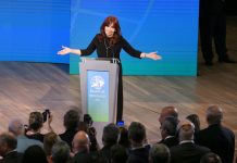 La Justicia anuló el procesamiento de Cristina Kirchner por el supuesto uso irregular de aviones presidenciales
