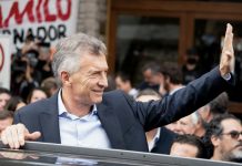 Espionaje a familiares del Ara San Juan: sobreseyeron a Mauricio Macri por inexistencia de delito