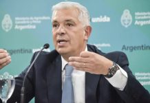 Julián Domínguez renunció como ministro de Agricultura y dejará el Gobierno