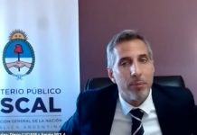 “Néstor y Cristina Kirchner instalaron una de las matrices más extraordinarias de corrupción”, aseguró el fiscal en el inicio de su alegato