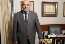 Cavallo dice que Milei aflojó el ajuste y por eso no baja la inflación