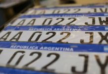 qué hacer ante el robo de las patentes de autos