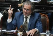 Bertie Benegas Lynch criticó la Marcha del Orgullo LGBTIQ+